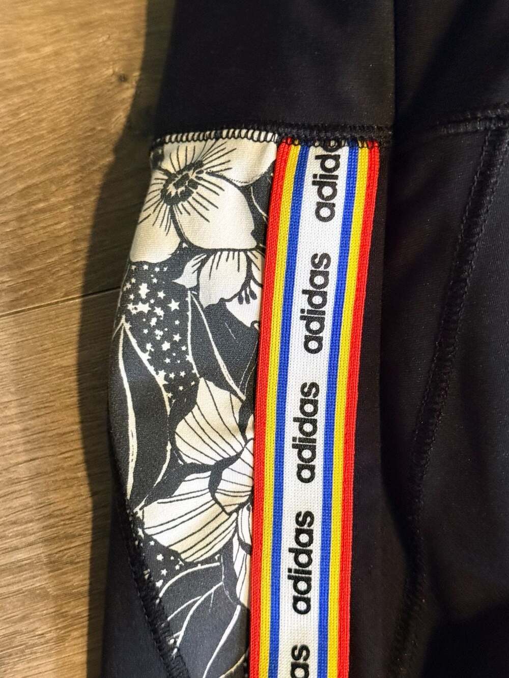 Adidas x The FARM Company Floral Logo Tape Climalite Leggings Size XL - Picture 7 of 12